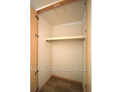 Closet ※Photo of the same layout on 1 floor. Decoration and fixture may differ.