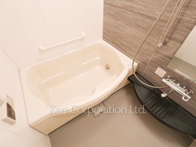 Bath ※Photo of the same layout on 3 floor. Decoration and fixture may differ.