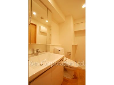 Powder Room