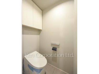 Lavatory