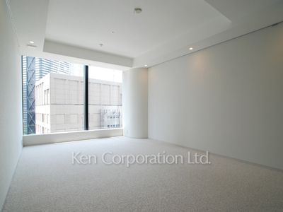 Bedroom ※Photo of the same layout on 14 floor. Decoration and fixture may differ.