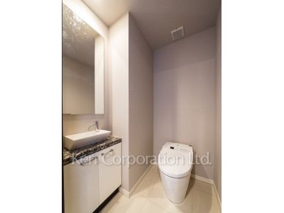 Lavatory