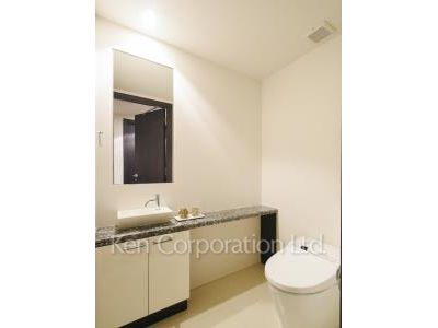 Lavatory