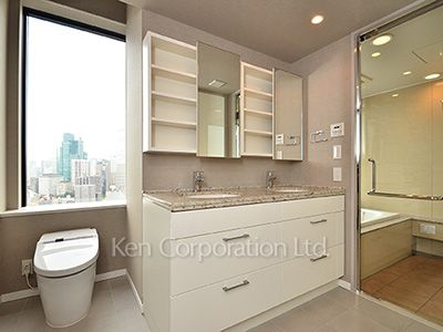 Powder Room