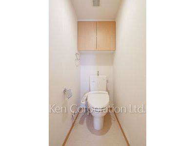 Lavatory ※Photo of the same layout on 11 floor. Decoration and fixture may differ.