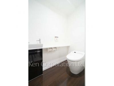 Lavatory