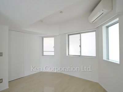 Bedroom ※Photo of the same layout on 2 floor. Decoration and fixture may differ.