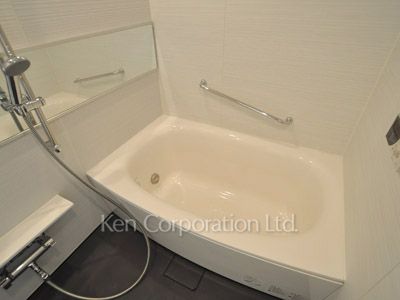 Bath ※Photo of the same layout on 2 floor. Decoration and fixture may differ.