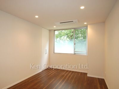 Other Room ※Photo of the same layout on B1 floor. Decoration and fixture may differ.