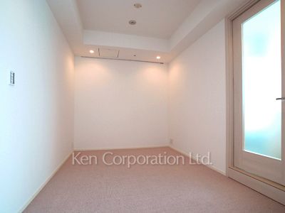 Bedroom ※Photo of the same layout on 28 floor. Decoration and fixture may differ.