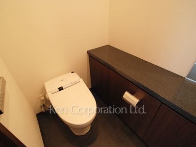 Lavatory
