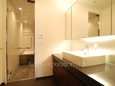 Powder Room