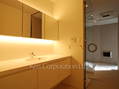 Powder Room