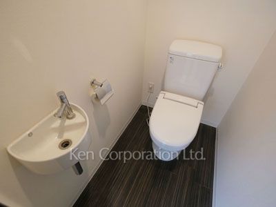 Lavatory