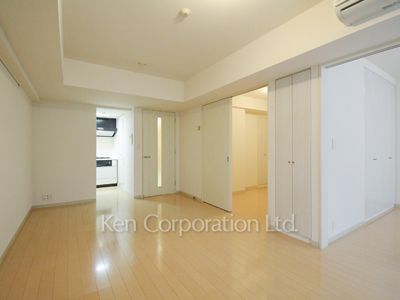 Living-Dining ※Photo of the same layout on 2 floor. Decoration and fixture may differ.