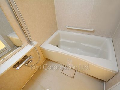 Bath ※Photo of the same layout on 2 floor. Decoration and fixture may differ.