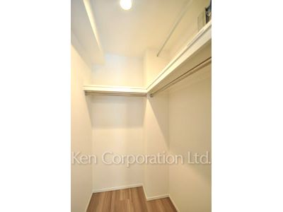 Closet ※Photo of the same layout on 1 floor. Decoration and fixture may differ.