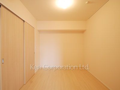 Bedroom ※Photo of the same layout on 6 floor. Decoration and fixture may differ.