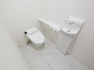 Lavatory