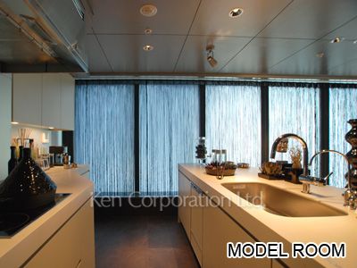 Kitchen ※Photo of the same layout on 10 floor. Decoration and fixture may differ.