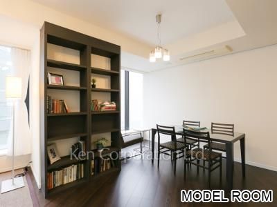 Living-Dining *Staged Unit ※Photo of the same layout on 22 floor. Decoration and fixture may differ.