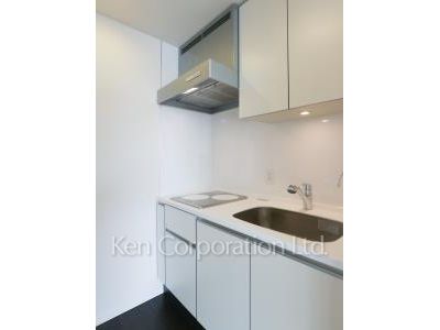 Kitchen ※Photo of the same layout on 34 floor. Decoration and fixture may differ.