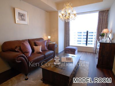 Living-Dining ※Photo of the same layout on 21 floor. Decoration and fixture may differ.