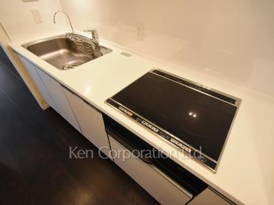 Kitchen ※Photo of the same layout on 25 floor. Decoration and fixture may differ.