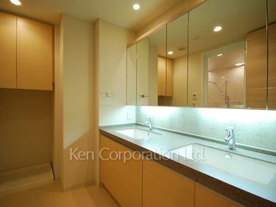 Powder Room