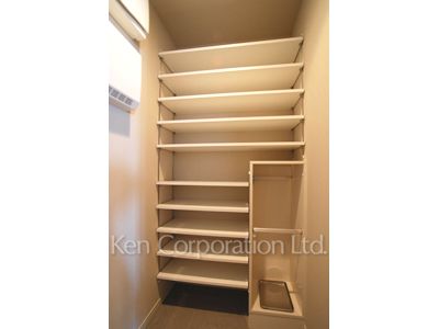 Closet