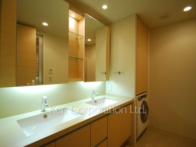 Powder Room