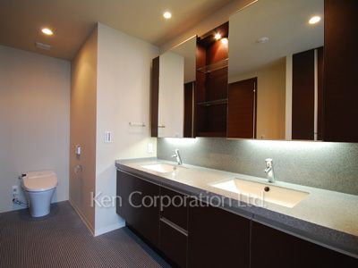 Powder Room
