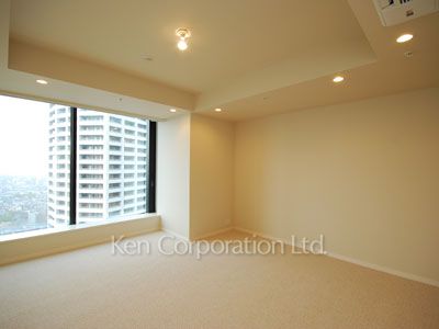 Other Room ※Photo of the same layout on 35 floor. Decoration and fixture may differ.