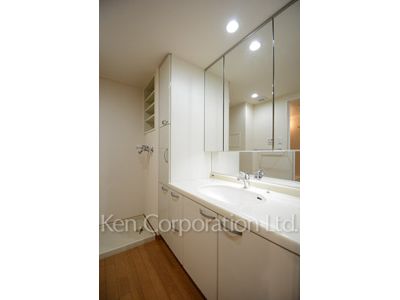 Powder Room
