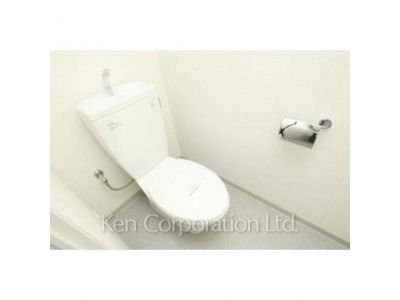 Lavatory ※Photo of the same layout on 8 floor. Decoration and fixture may differ.