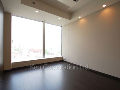 Bedroom ※Photo of the same layout on 12 floor. Decoration and fixture may differ.