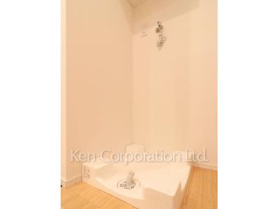 Washing Machine Space ※Photo of the same layout on 3 floor. Decoration and fixture may differ.