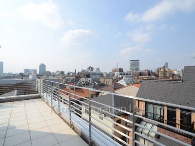 Roof Balcony