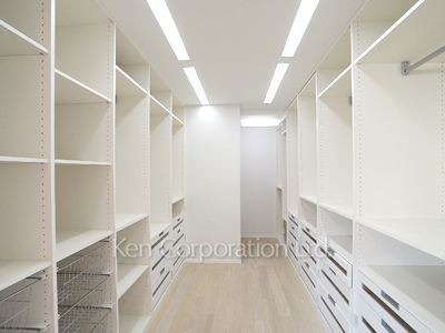 Walk-In Closet