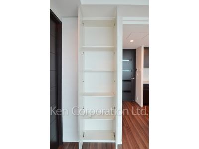 Closet ※Photo of the same layout on 19 floor. Decoration and fixture may differ.
