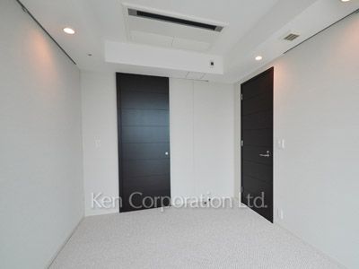Bedroom ※Photo of the same layout on 19 floor. Decoration and fixture may differ.