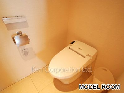 Lavatory ※Photo of the same layout on 29 floor. Decoration and fixture may differ.