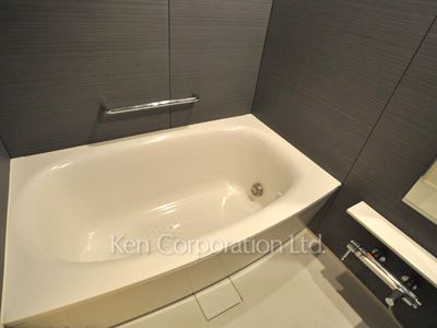Bath ※Photo of the same layout on 2 floor. Decoration and fixture may differ.