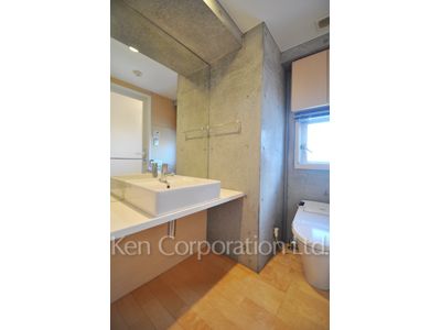 Powder Room