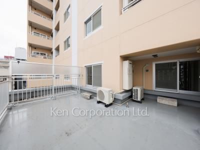 Roof Balcony
