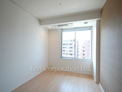 Bedroom ※Photo of the same layout on 4 floor. Decoration and fixture may differ.