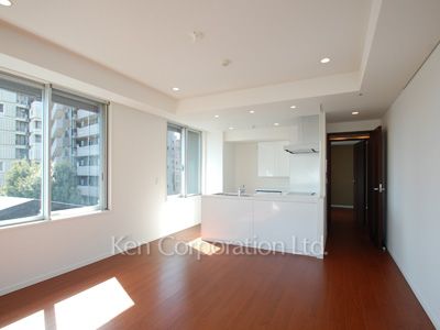 Living-Dining ※Photo of the same layout on 3 floor. Decoration and fixture may differ.