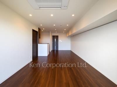 Living-Dining *Photo of similar layout