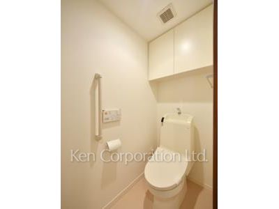 Lavatory ※Photo of the same layout on 28 floor. Decoration and fixture may differ.