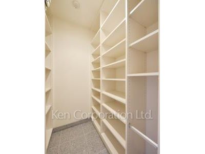 Closet